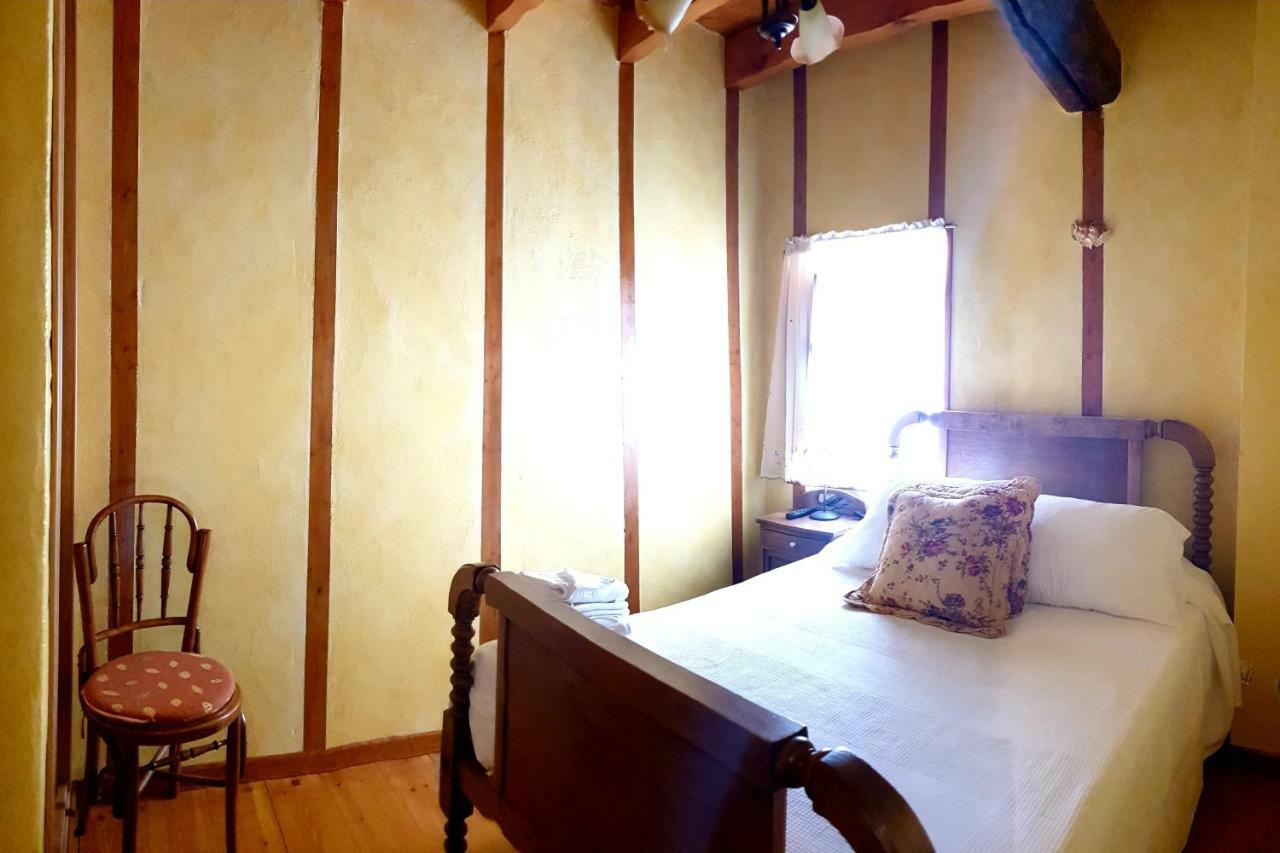 La Casina De Terobe Villa Cacabelos  Buitenkant foto